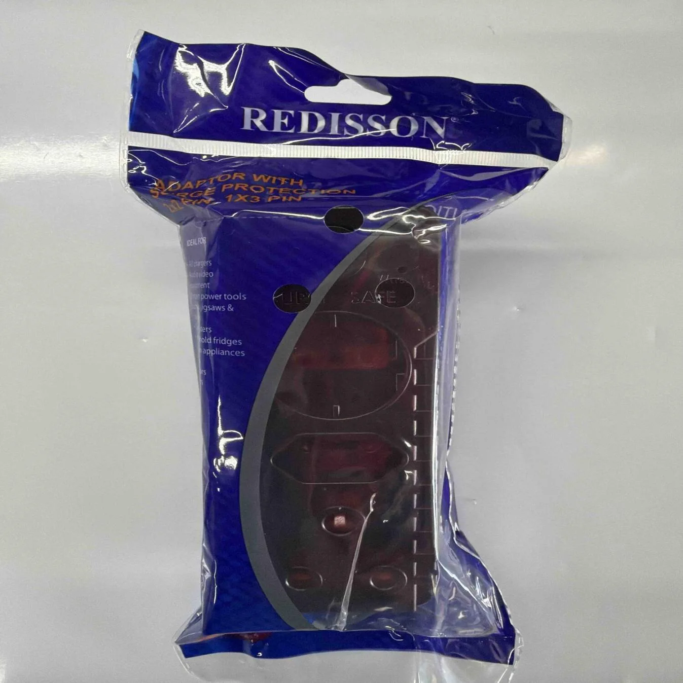 REDISSON Multi-Plug Adapter REDR-21S — product image