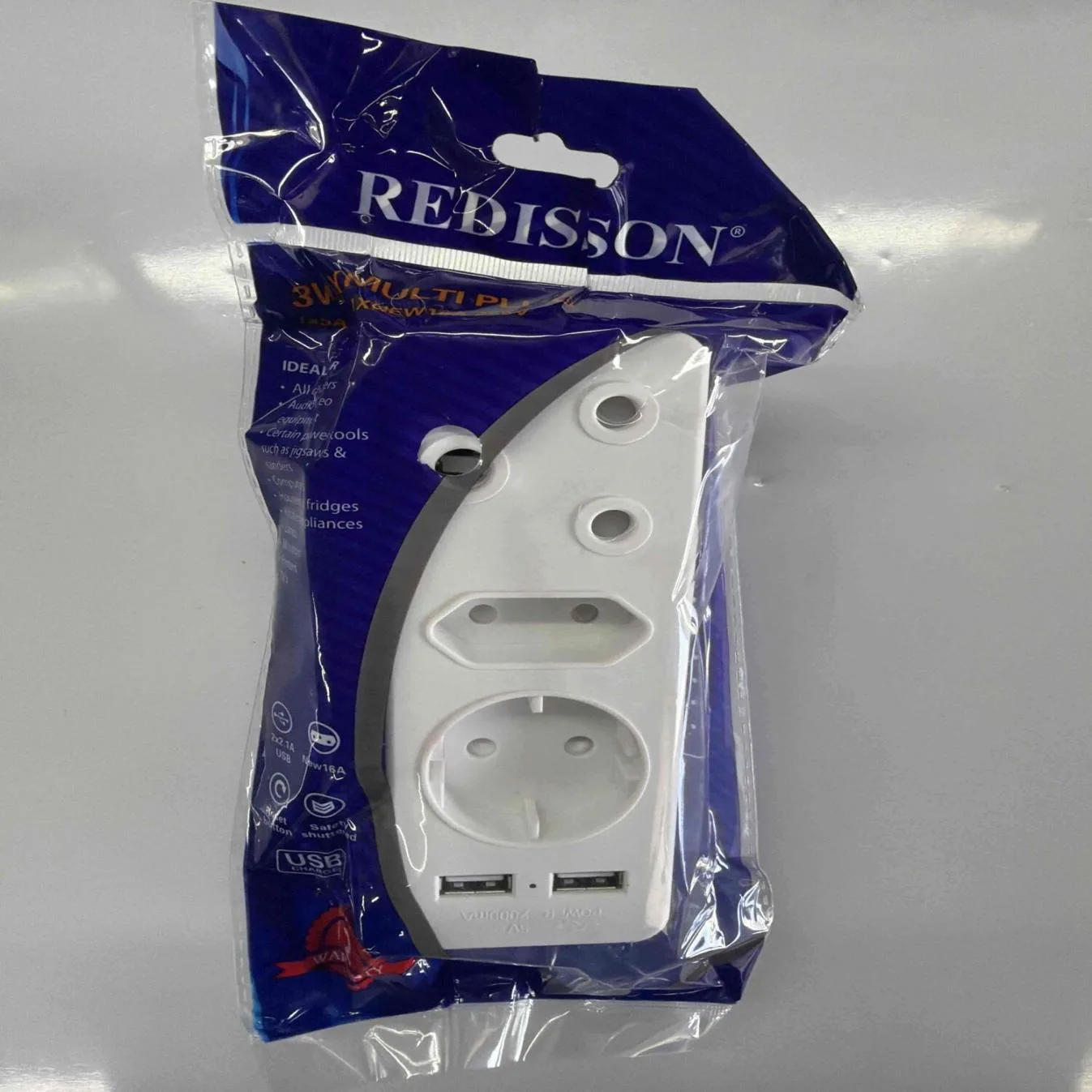 REDISSON Multi-Plug Adapter REDR-21USB — product image