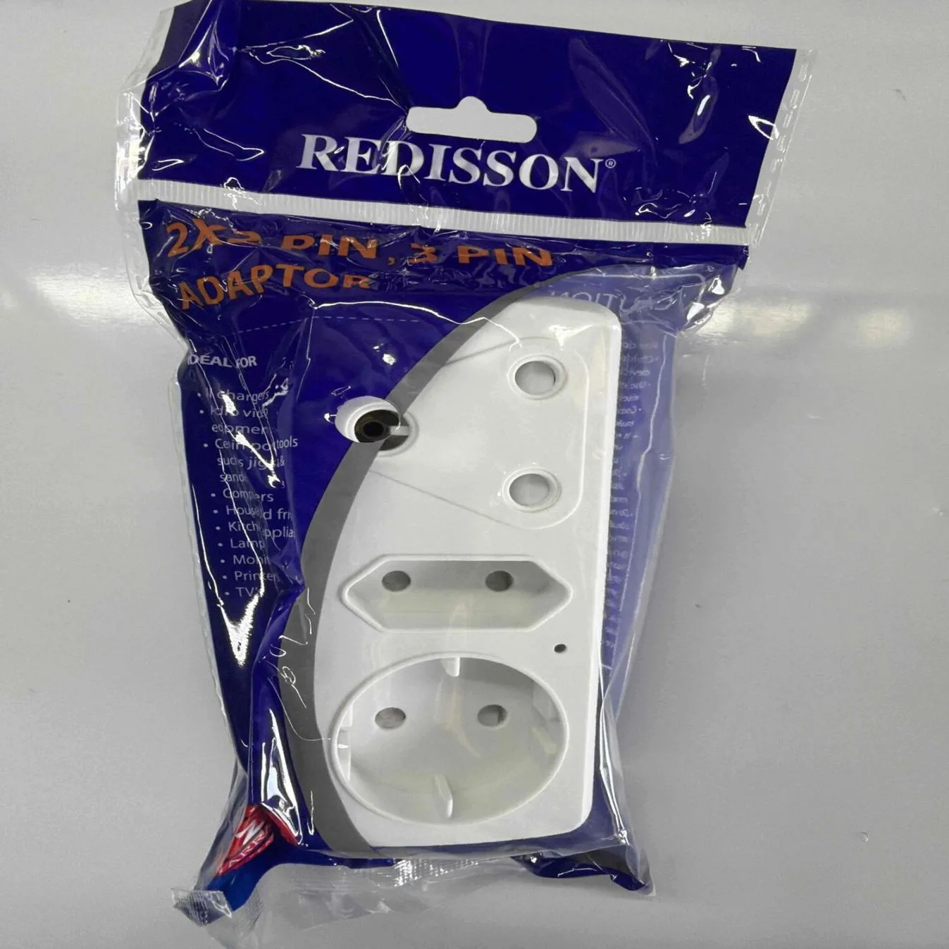 REDISSON Multi-Plug Adapter R-21 — product image