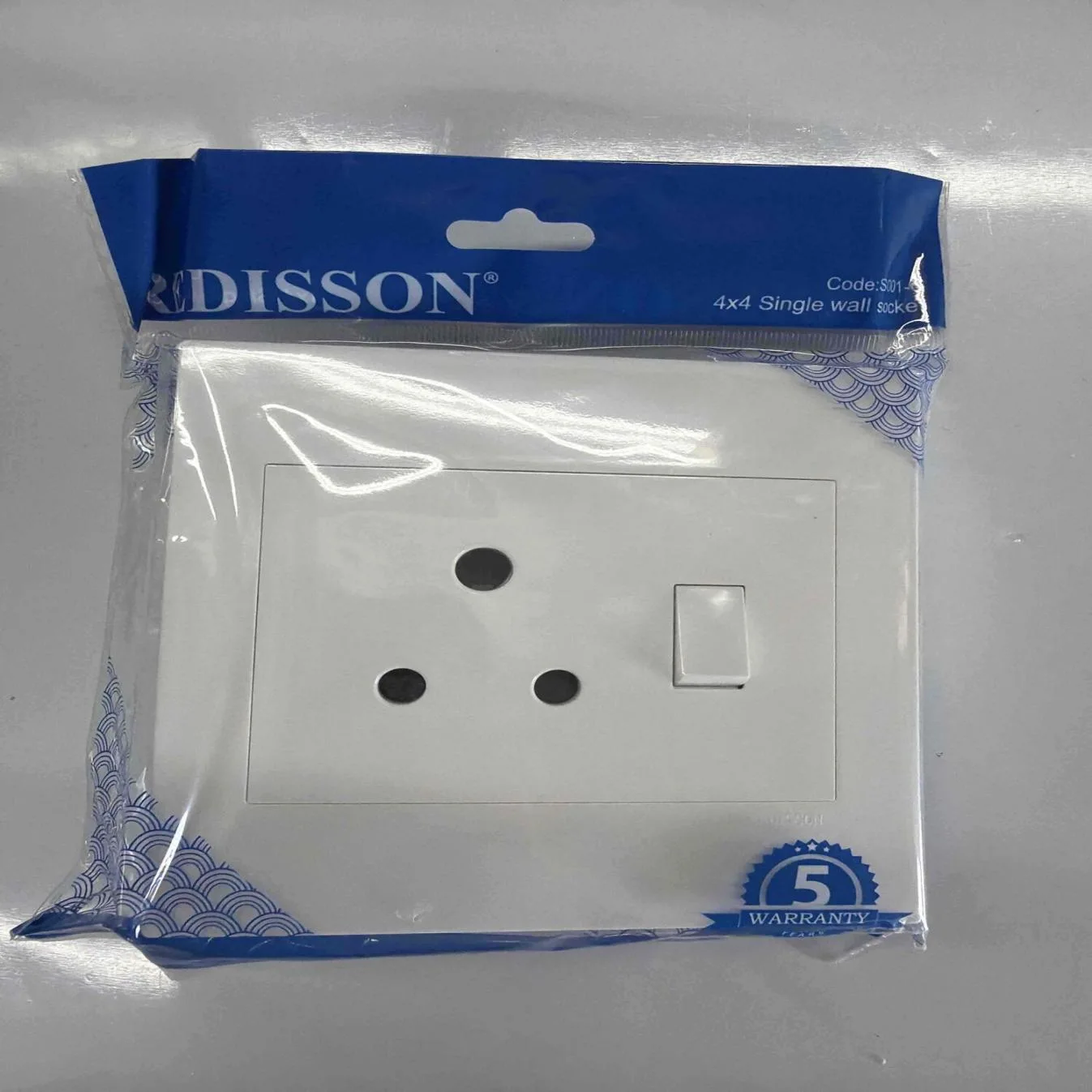 REDISSON Switched Socket Plate REDS001-C — product image