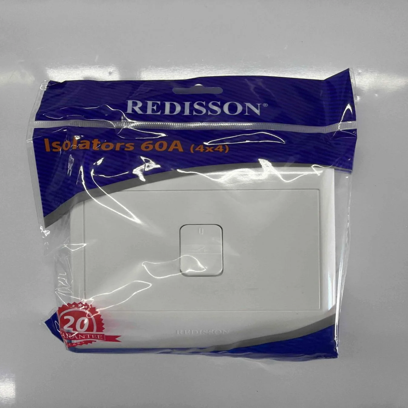 REDISSON Wall Isolator M07 — product image