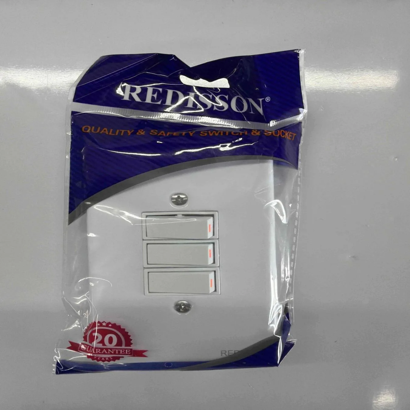 REDISSON Three-Lever Wall Switch Plate REDAM03S — product image