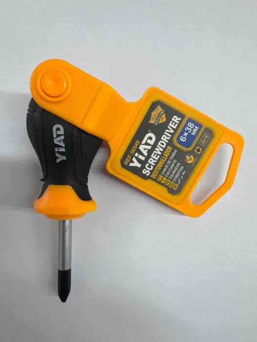 YIAD Stubby Phillips Screwdriver 6 x 38 mm — product image